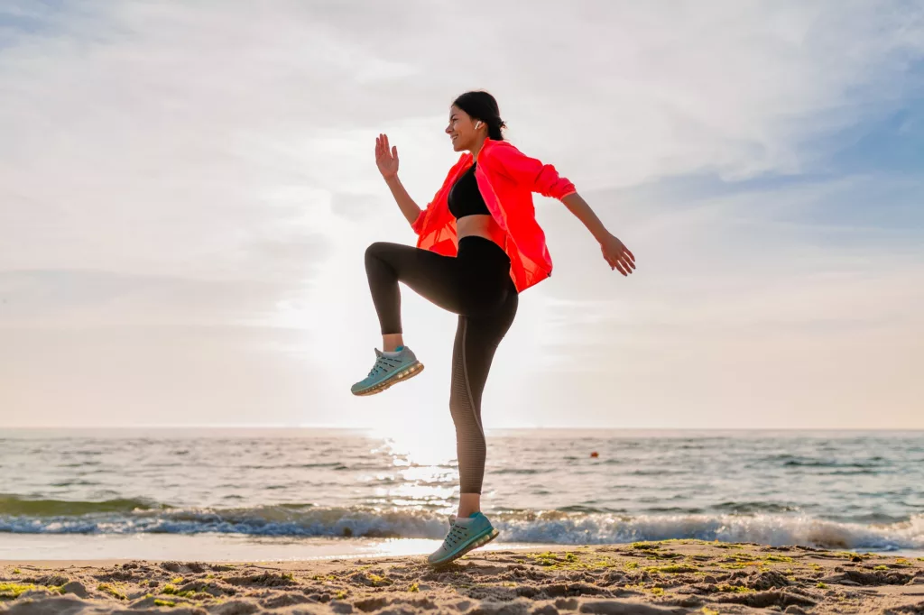 woman doing sports in morning